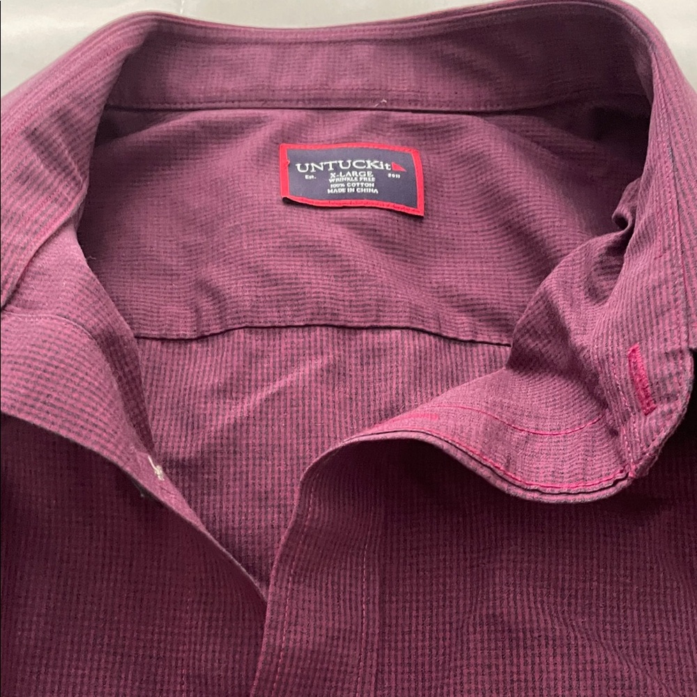 UNTUCKit Men's Burgundy Casual Shirt